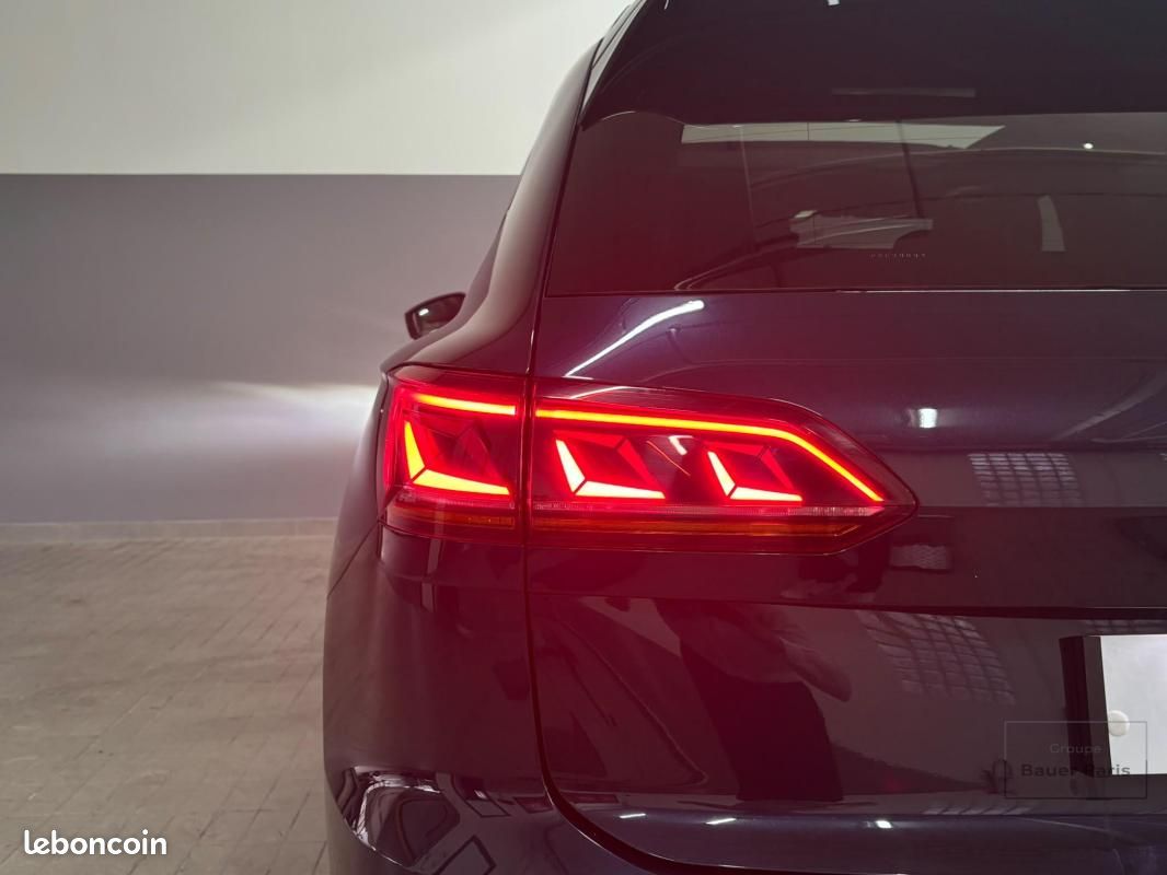 Volkswagen Touareg 3.0 TSI eHybrid 462 ch Tiptronic 8 4Motion R (image 8)