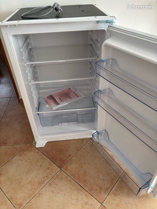 Frigo, petit réfrigérateur (image 3)