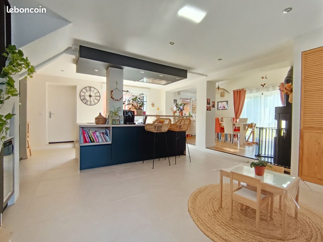 Maison 5 pièces 130 m² · à La Rochelle · 130 m² · 450 000 €