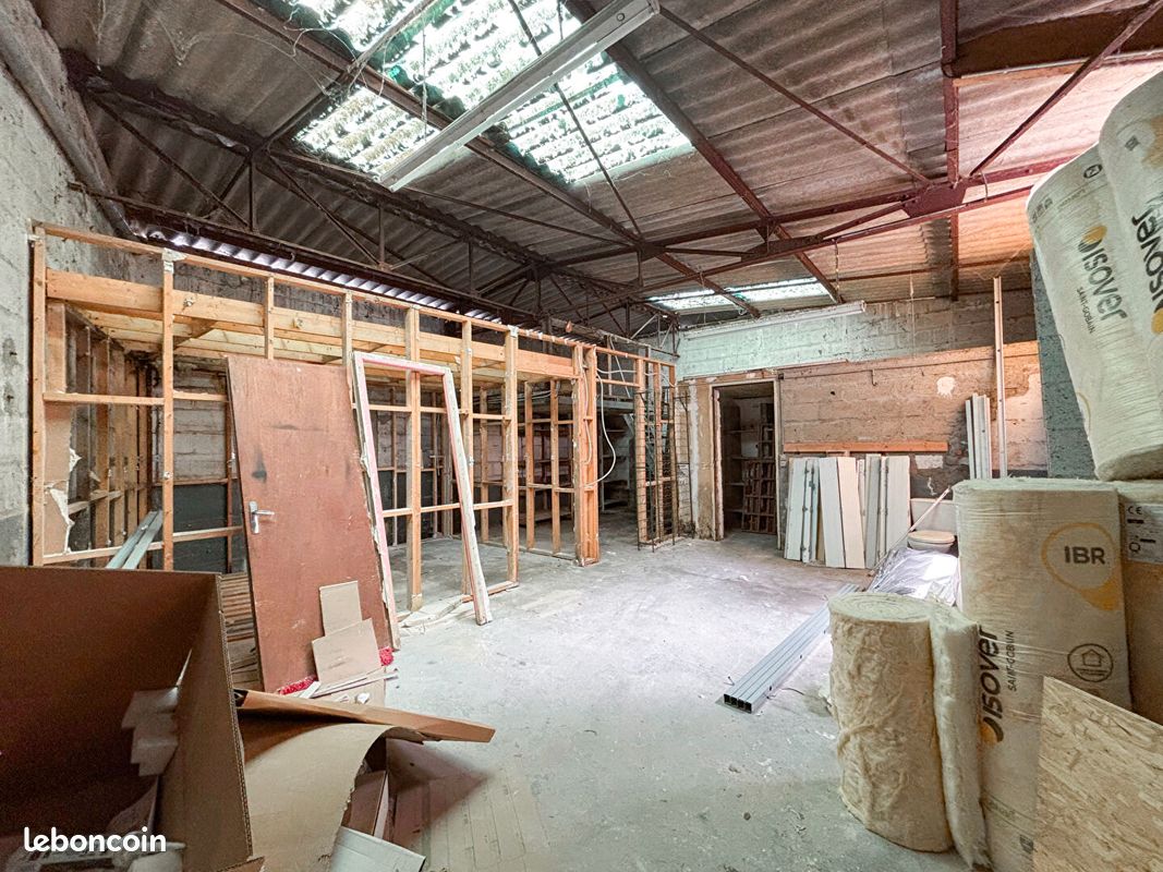 Maison 1 pièce 85 m² · à Angers · 85 m² · 108 000 €