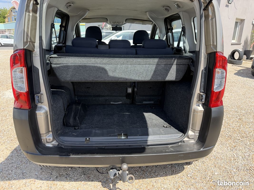 Citroen NEMO 1.4 HDI70 ATTRACTION 4P (image 9)