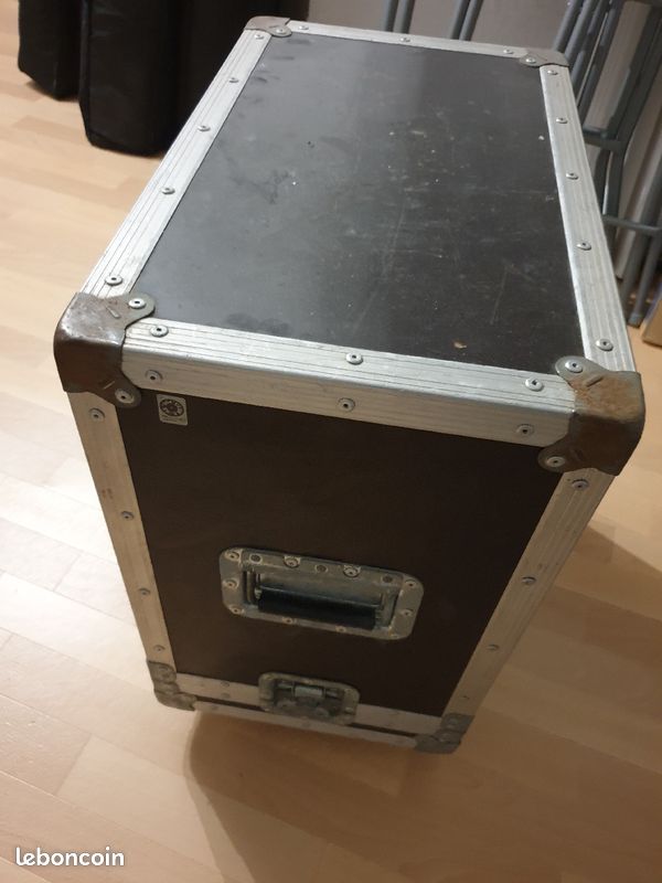 Caisson scène amplis guitare (image 1)