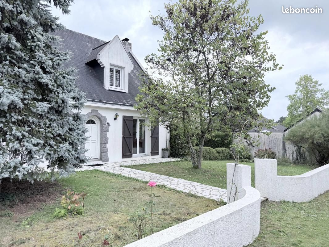 Maison 9 pièces 167 m² · à Thouaré-sur-Loire · 167 m² · 360 500 €
