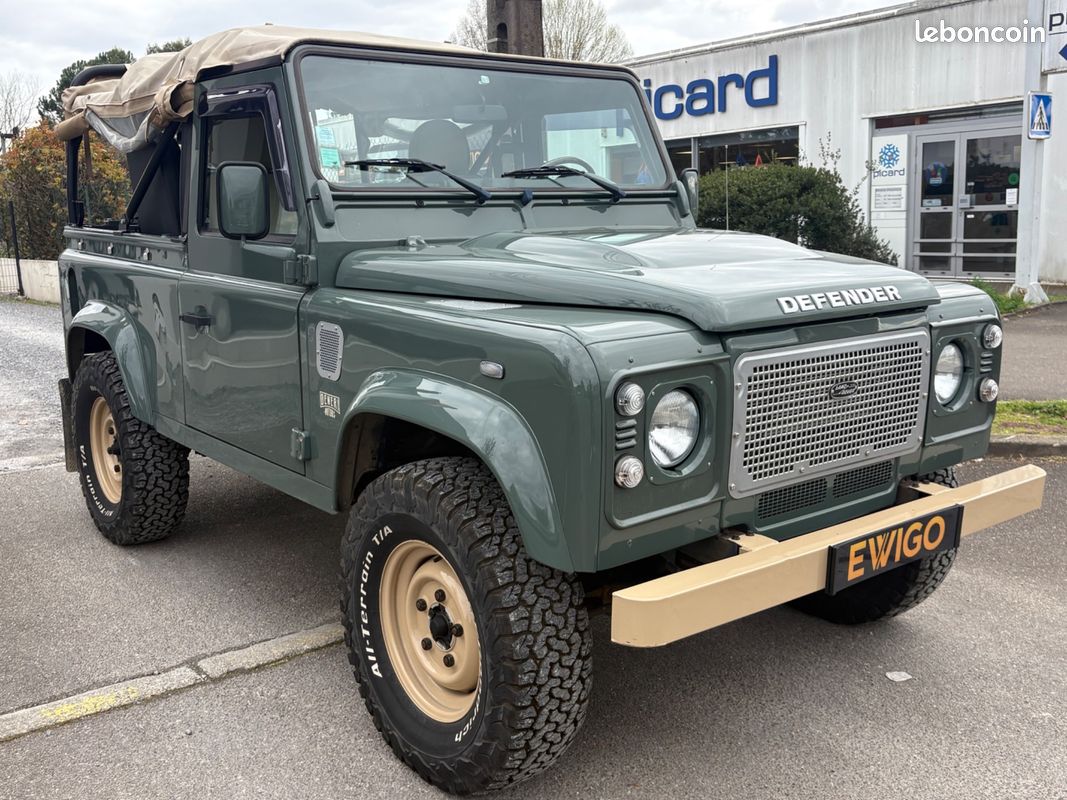 Land rover defender soft top heritage 90 2.4 td 120 ch serie-limitee 4wd / camera de recul / carplay (image 12)