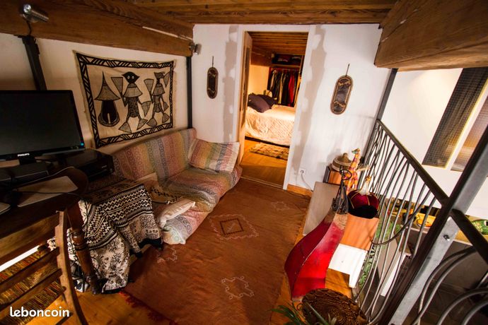 Appartement Canut T3 rénové avec charme (2 chambres) — 9