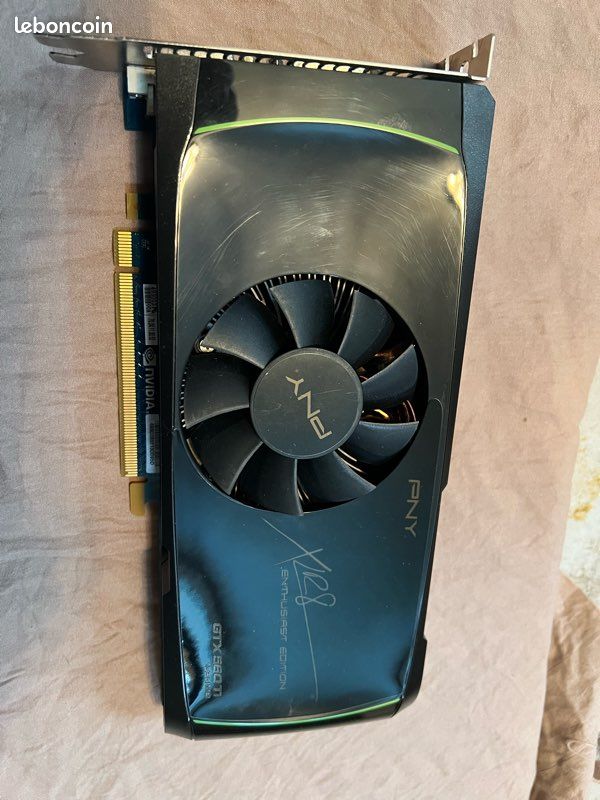 Carte graphique PNY GeForce GTX 560 Ti – 1 Go (image 1)