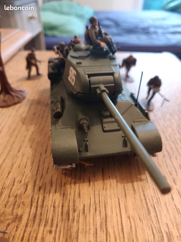 Modèle de réservoir rétro en métal, Fascinations de terre en métal T34 Tank 35 pour traitement de décoration de bureau, jouet pour enfants