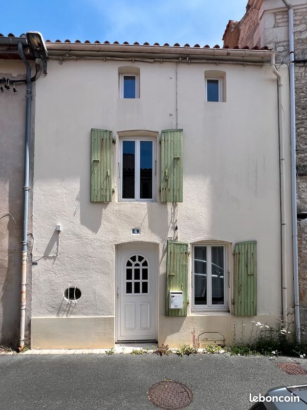 Maison 3 pièces 55 m² · à Surgères · 55 m² · 89 500 €
