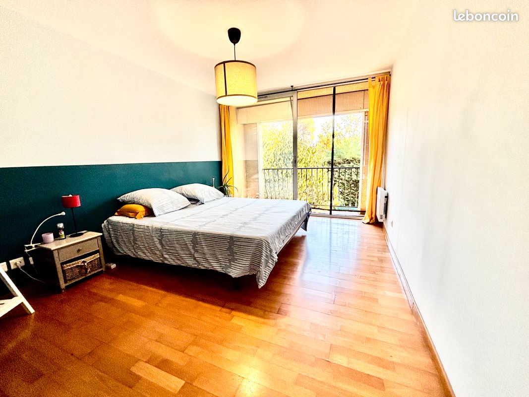Parking 2 pièces 48 m² · à Aix-en-Provence · 48 m² · 328 000 €