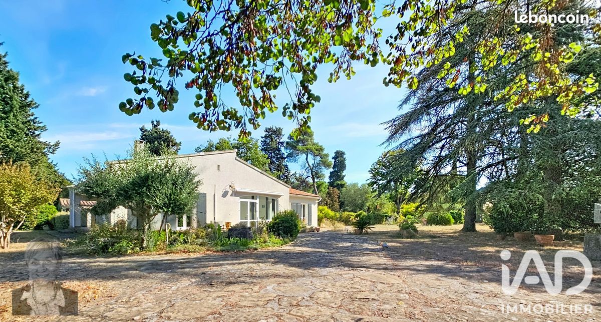 Maison 5 pièces 160 m² · à Verzeille · 160 m² · 299 000 €