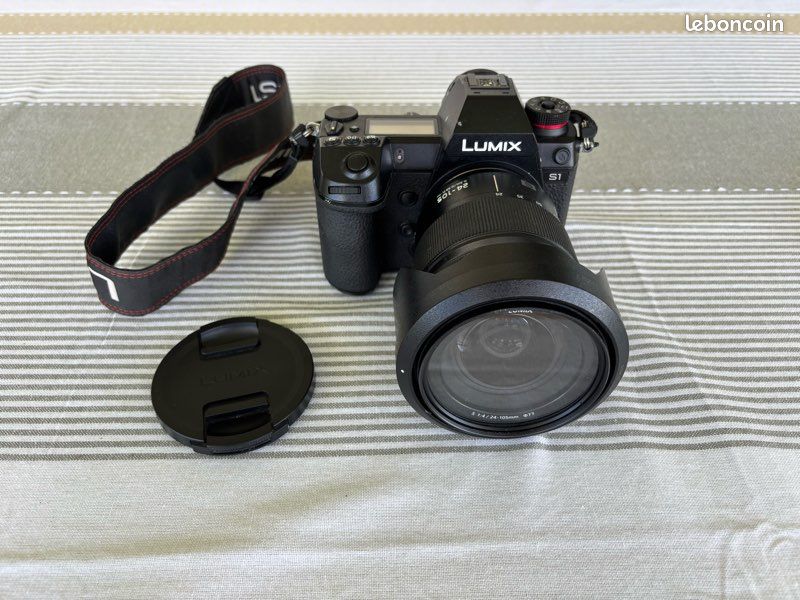 Panasonic Lumix S1 + Lumix S 24-105 mm f/4 + 2 batteries (image 6)
