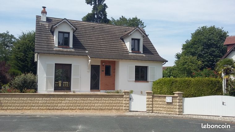 Maison 6 pièces 131 m2, au cœur du parc du Château