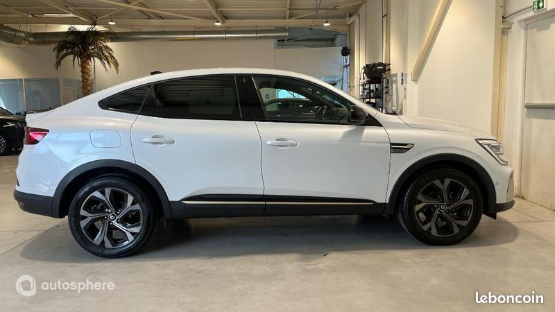 Renault Arkana 1.6 E-Tech hybride 145ch Engineered -22 (image 4)