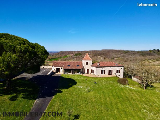 Propriété 7 pièces 182 m²