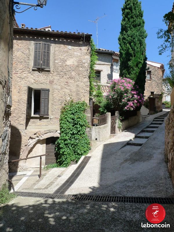 Maison 7 pièces 191 m² · à La Motte · 191 m² · 260 000 €