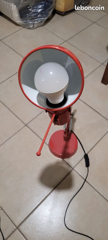 Lampe de bureau (image 1)