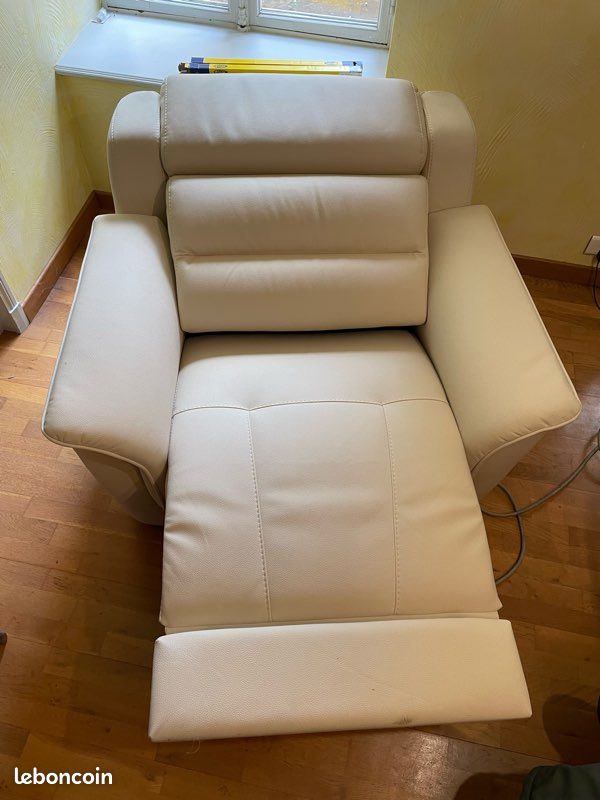Fauteuil relax (image 1)