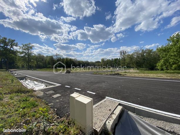Terrain 1 711 m² Mennecy