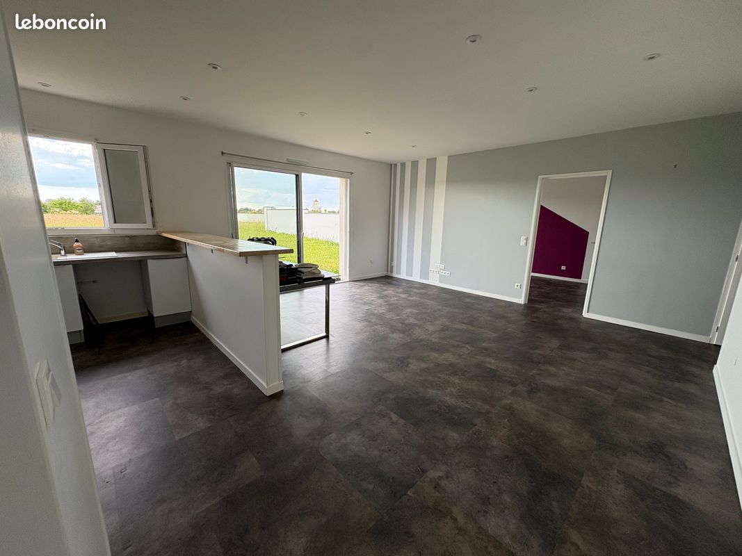 Maison 4 pièces 80 m² · à Cozes · 80 m² · 1 070 €/mois