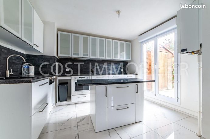 Appartement a louer villeneuve-la-garenne - 5 pièce(s) - 83 m2 - Surfyn