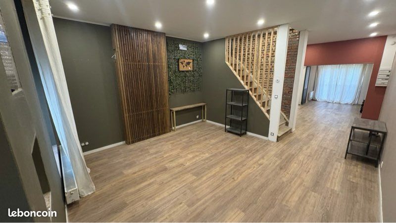 Maison 5 pièces 80 m² · à Valenciennes · 80 m² · 860 €/mois