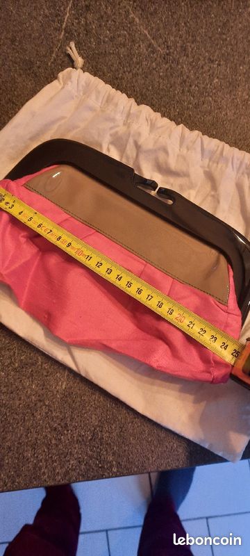 Pochette Tara jarmon (image 4)