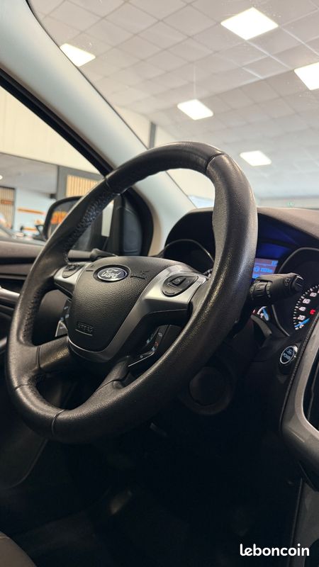 Ford focus 1.0 scti 100 winner (image 8)