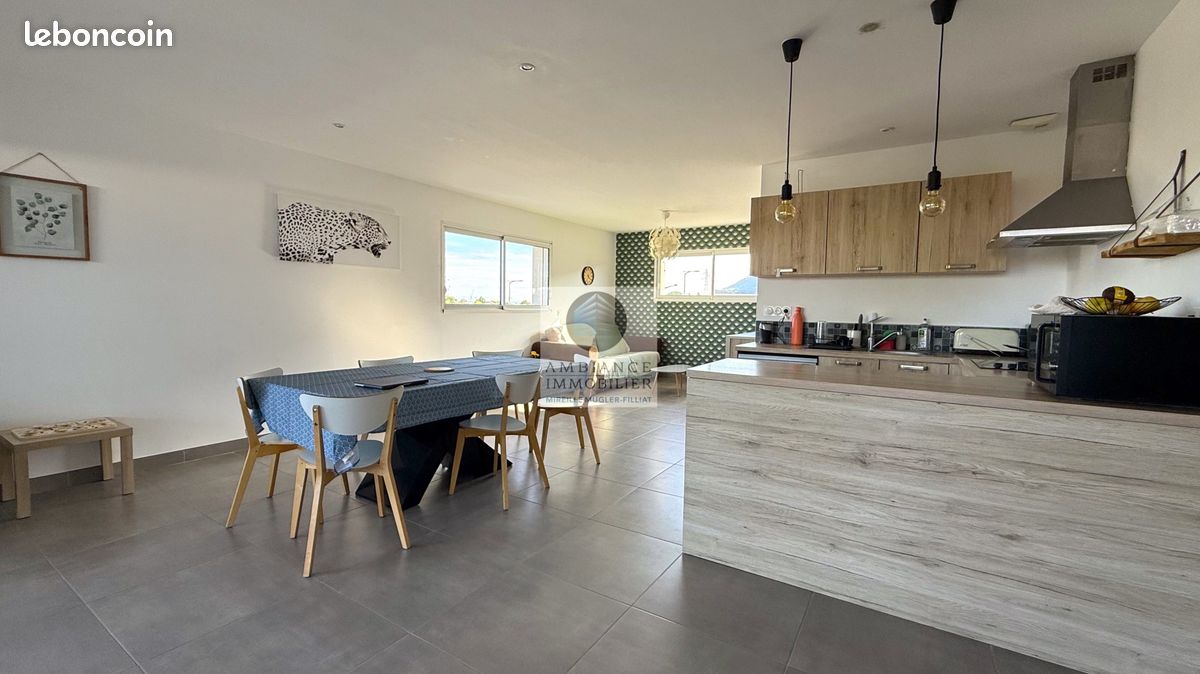 Appartement 6 pièces 120 m² · à Guilherand-Granges · 120 m² · 229 000 €