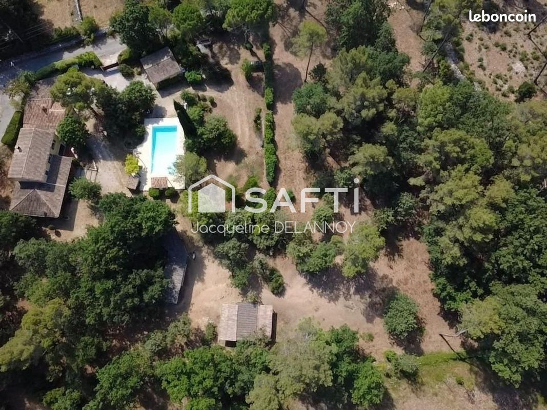 Maison 5 pièces 197 m² · à Fayence · 197 m² · 799 000 €