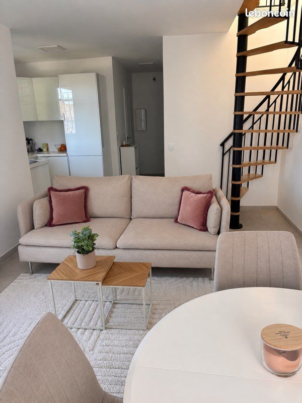 Appartement 2 pièces 37 m² · à Saint-Cyr-sur-Mer · 37 m² · 850 €/mois