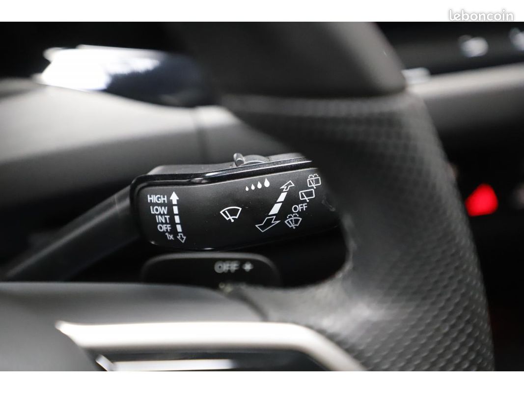 Volkswagen golf viii gti 2.0 tsi 245 dsg 7 camera/carplay/ja18/s.chauffants (image 39)
