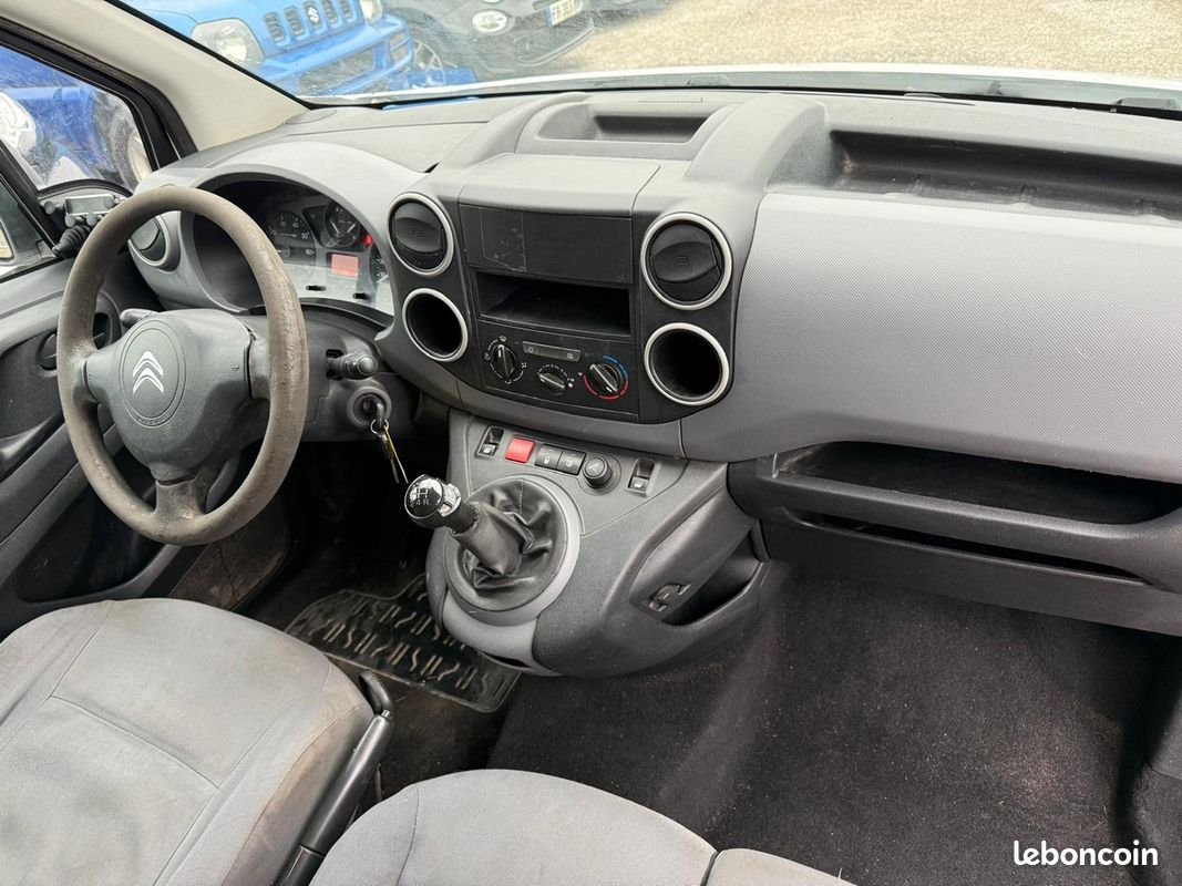 Citroen BERLINGO 20 L1 1.6 HDI 75 CLUB (image 7)