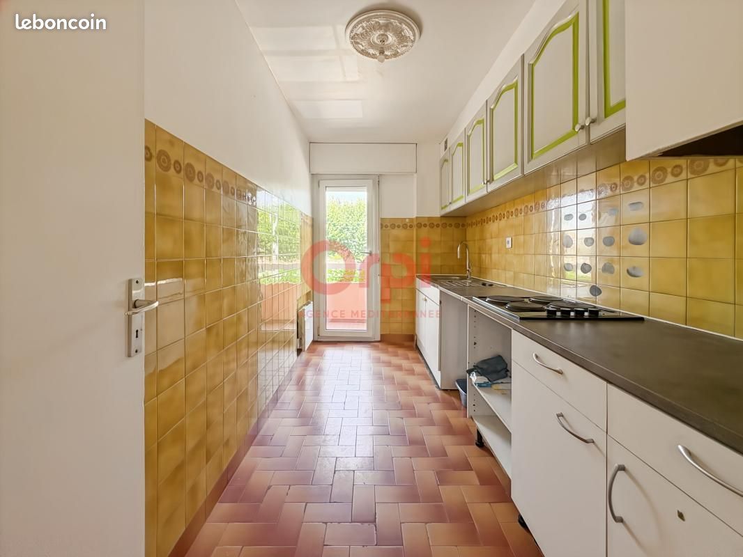 Appartement 2 pièces 56 m² · à Fréjus · 56 m² · 830 €