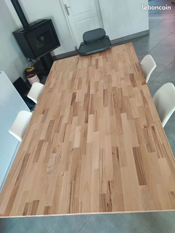 Table à manger en bois (hêtre) 2m x 1,10m (image 2)