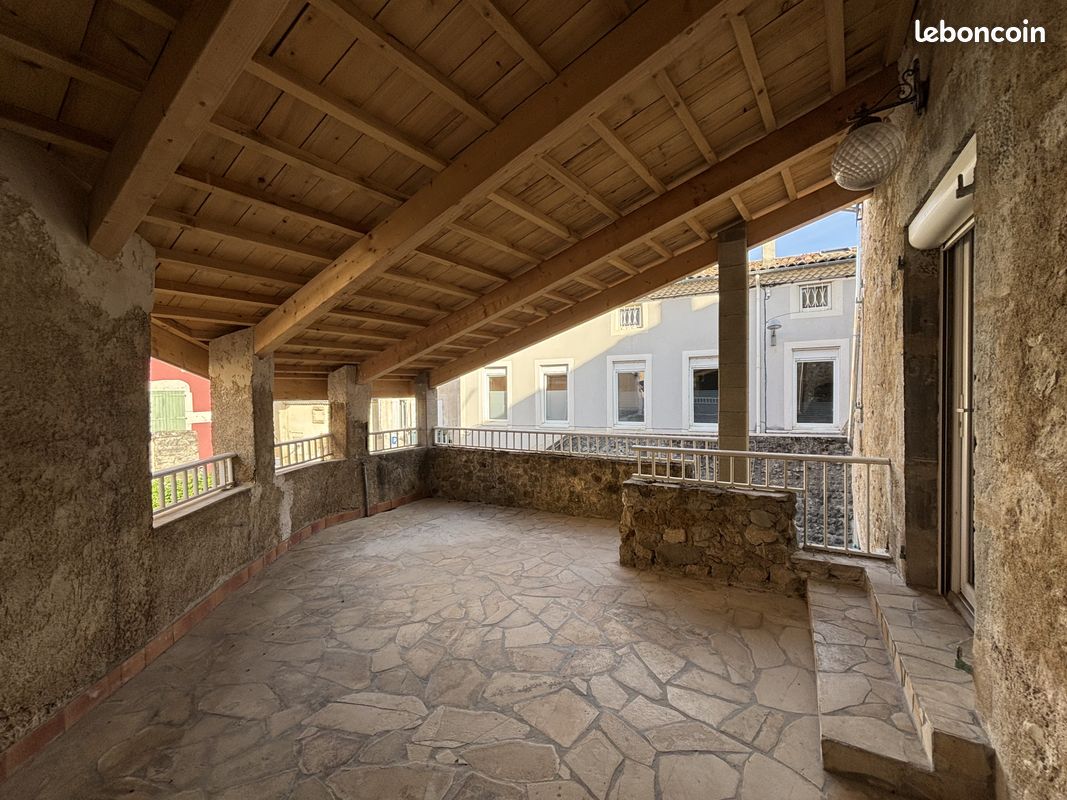 Maison 6 pièces 170 m² · à Saint-Péray · 170 m² · 1 250 €/mois