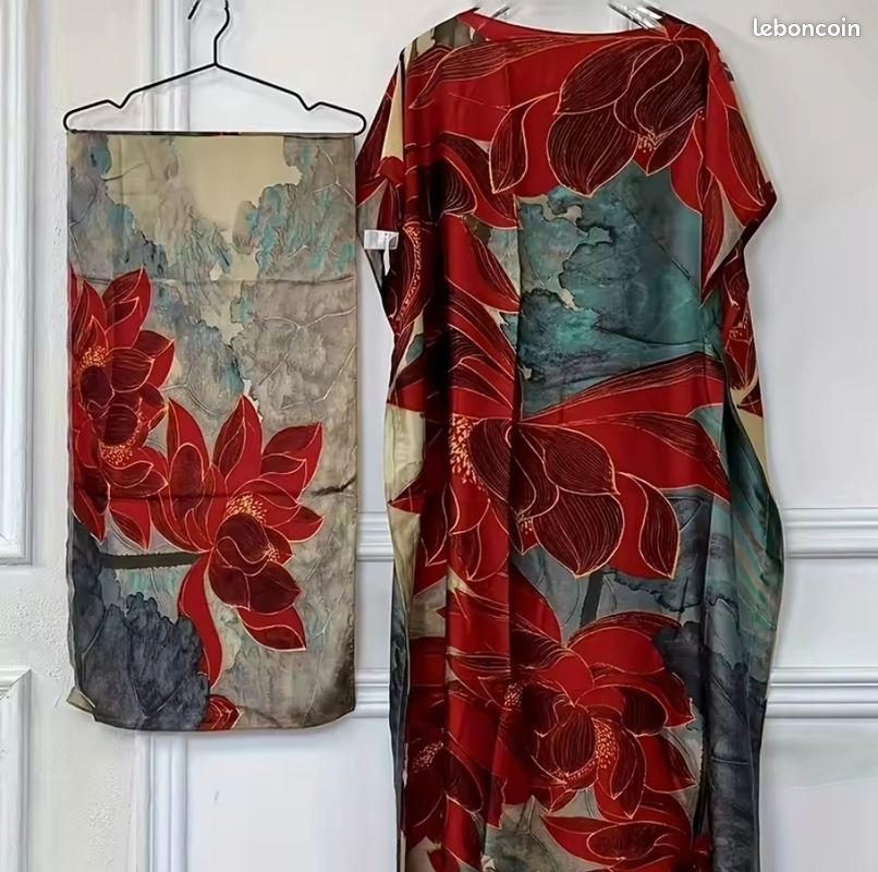 Robe d'été avec foulard (image 14)