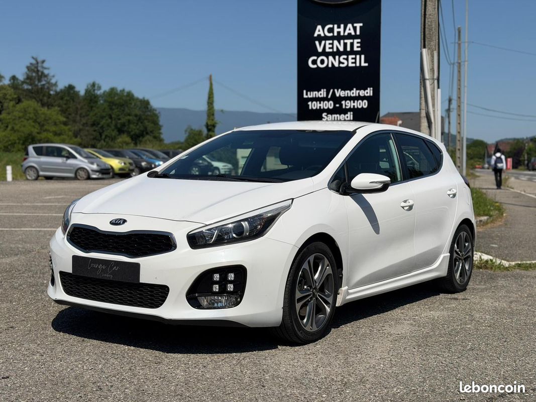 KIA CEE'D 1.6 CRDi 136 ch ISG GT Line DCT7 (image 2)