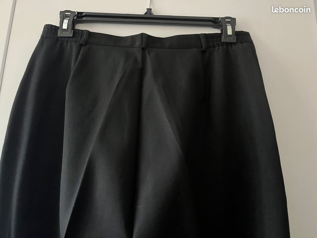 Pantalon Noir Un Jour Ailleurs - Taille 46 - Coupe Regular - Occasion Très Bon état