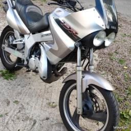125 TDR DE 2001 annonce en ligne donc dispon (image 1)