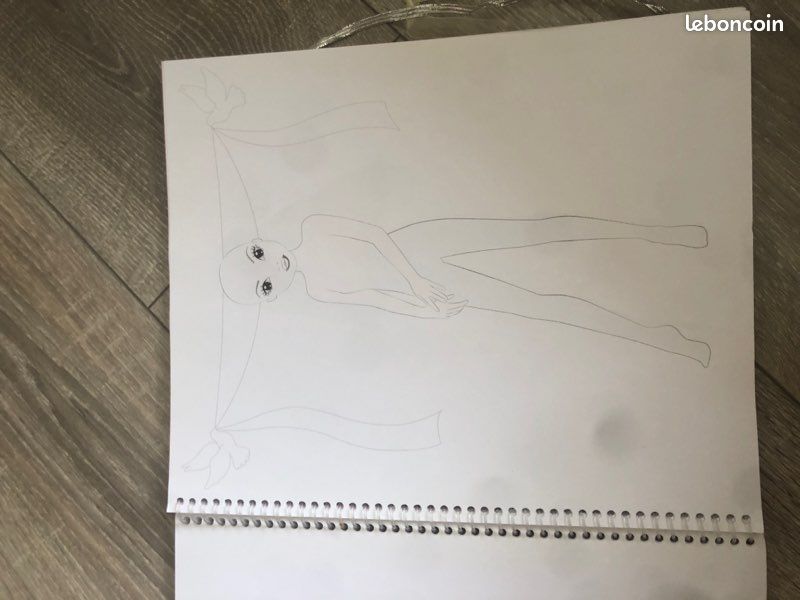 Cahier de dessins top-models (image 10)