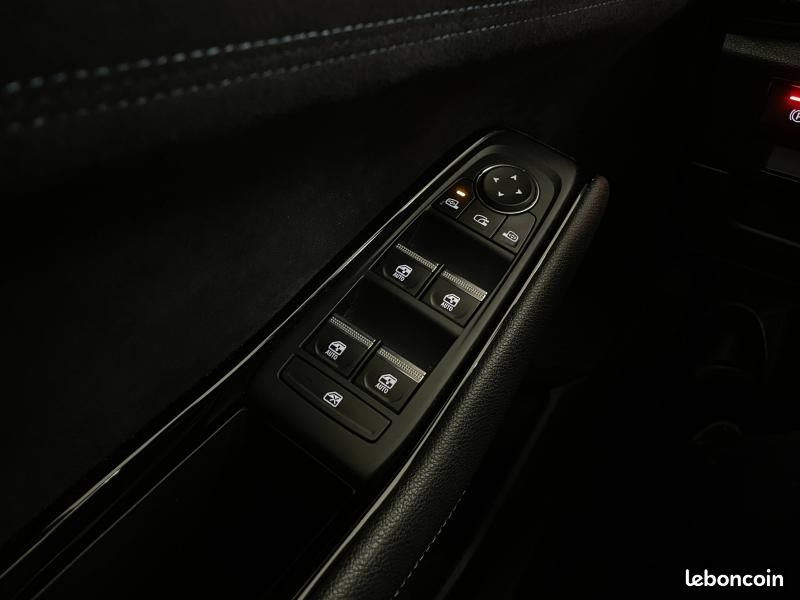 Renault Austral 1.2 E-Tech full hybrid 200ch Iconic esprit Alpine- 24 (image 27)