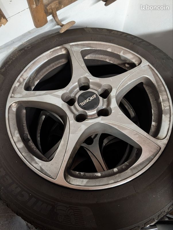 Jantes alu RONAL 17" 8Jx17 ET35 + pneus hiver Michelin 225/55 R17 – capteurs TPMS inclus (image 1)