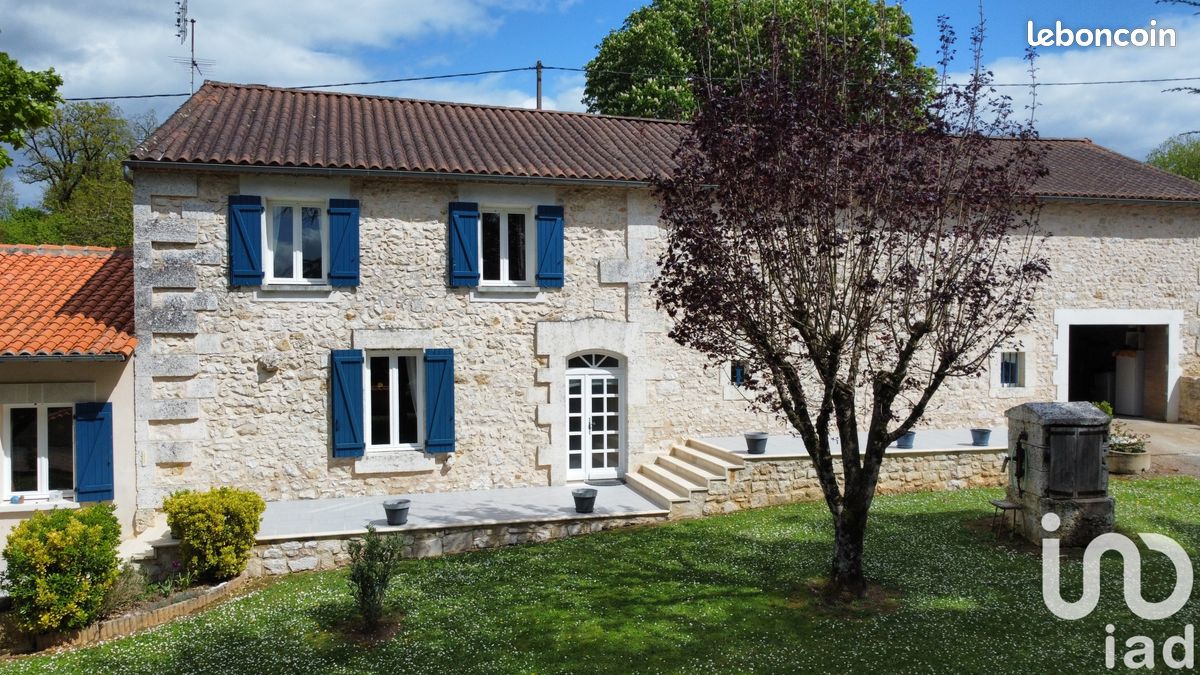 Longère 7 pièces 180 m² - Marthon 16380 (image principale 17)