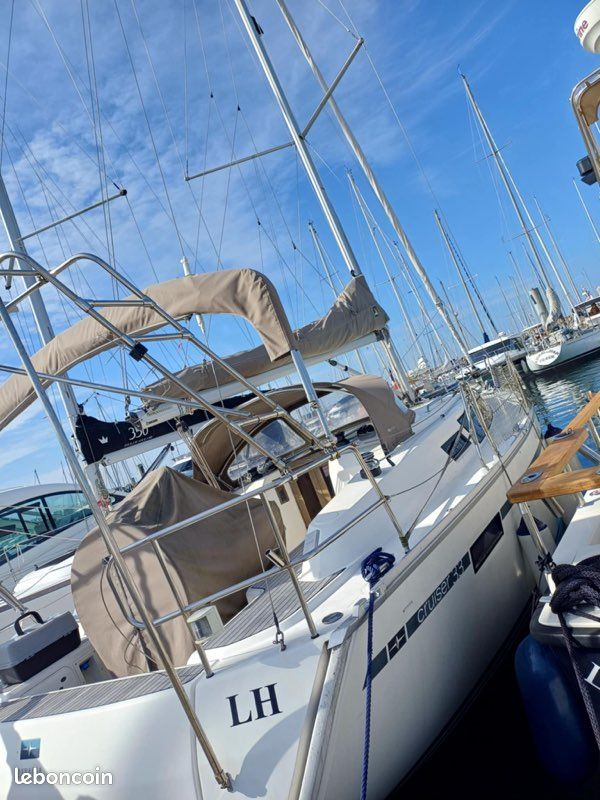 BAVARIA CRUISER 33 — View photo 1