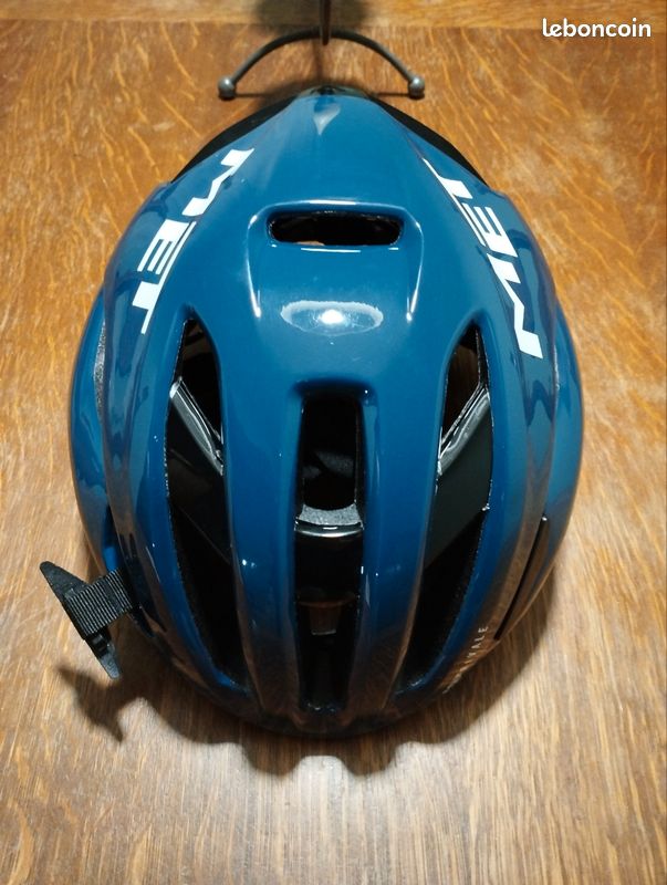 Casque vélo MET rivale NEUF (image 1)
