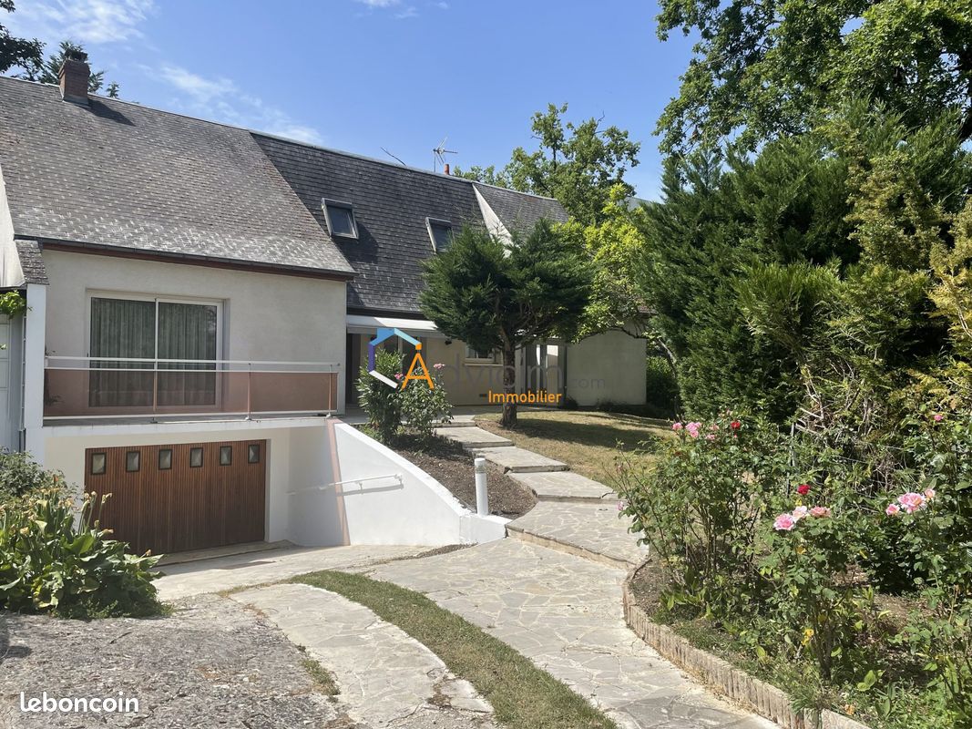 Maison 7 pièces 168 m² · à Orléans · 168 m² · 325 000 €