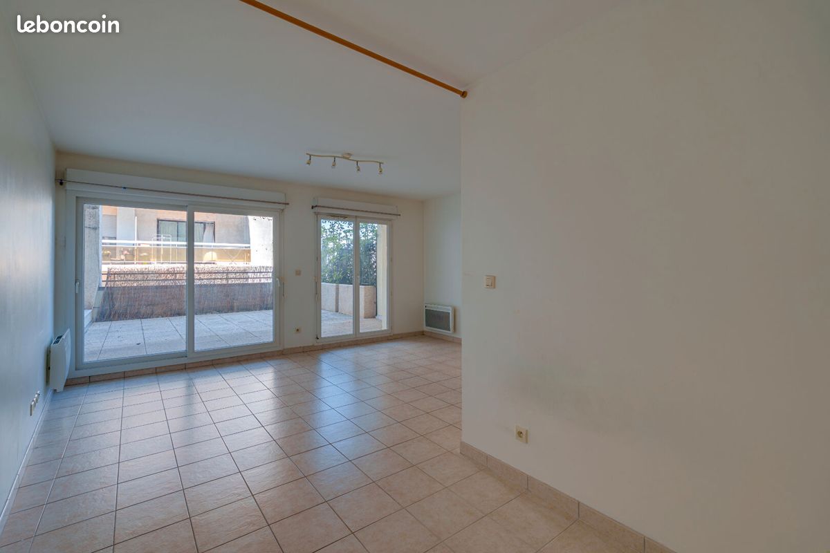 Appartement 2 pièces 43 m² · à Évian-les-Bains · 43 m² · 225 000 €