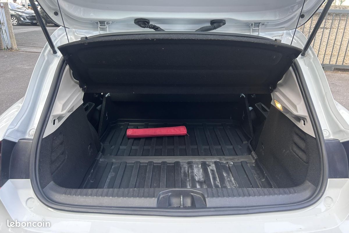 Renault clio societe 1.5 bluedci 85 air (image 21)