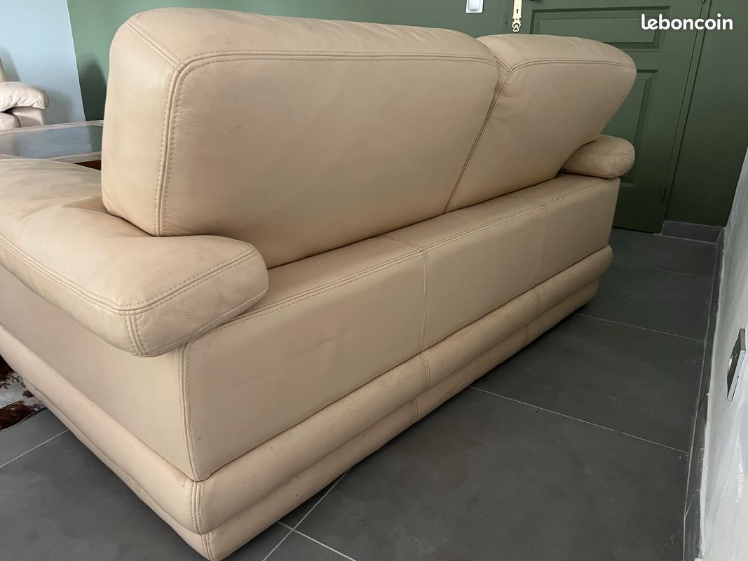 Canapé 2 places cuir beige (image 3)