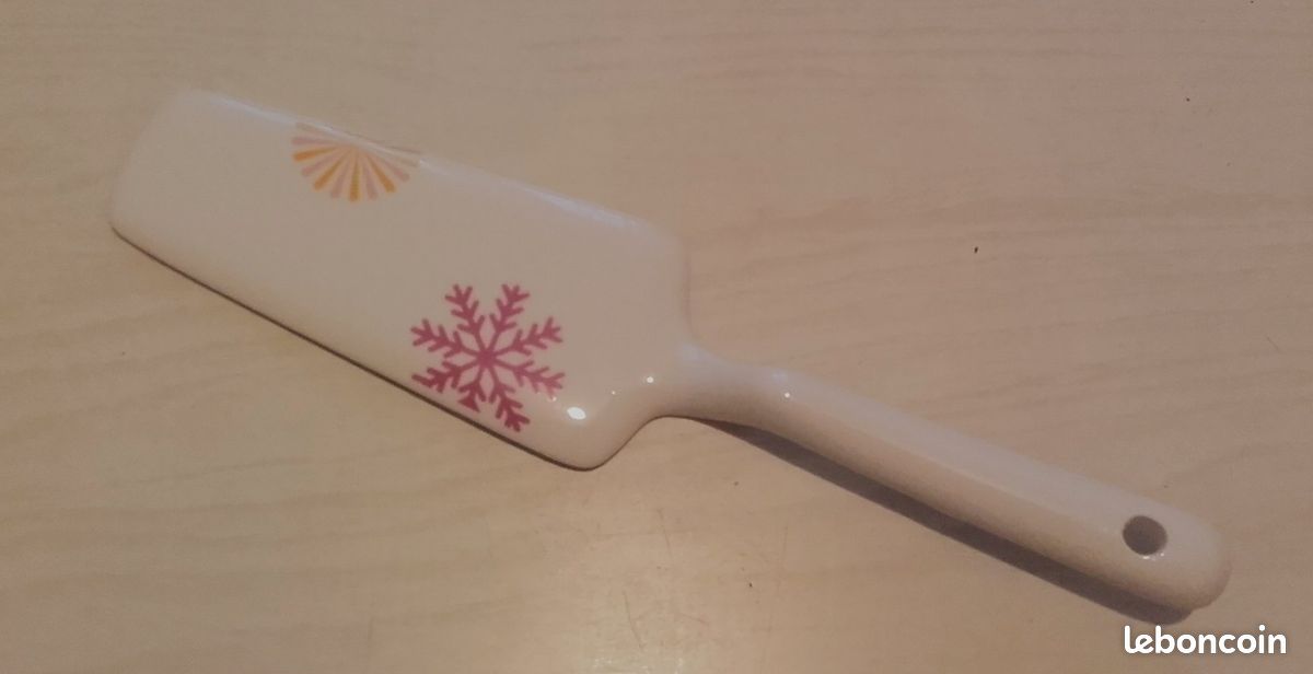Pelle à tarte en porcelaine (image 1)